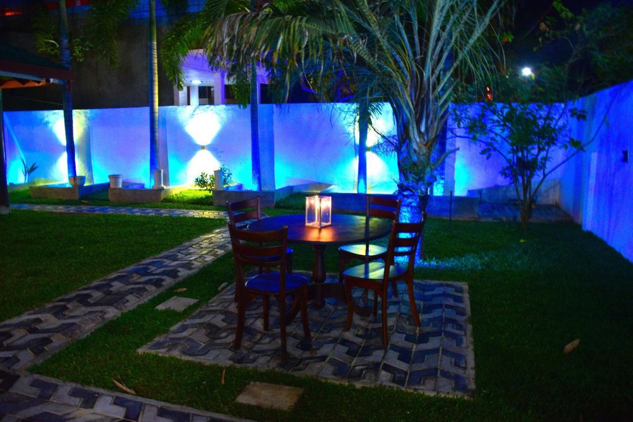 Ocean Gate Villa Tangalle Exterior photo